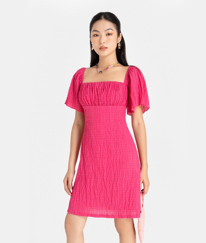 Đầm ôm nini cổ vuông tay xòe