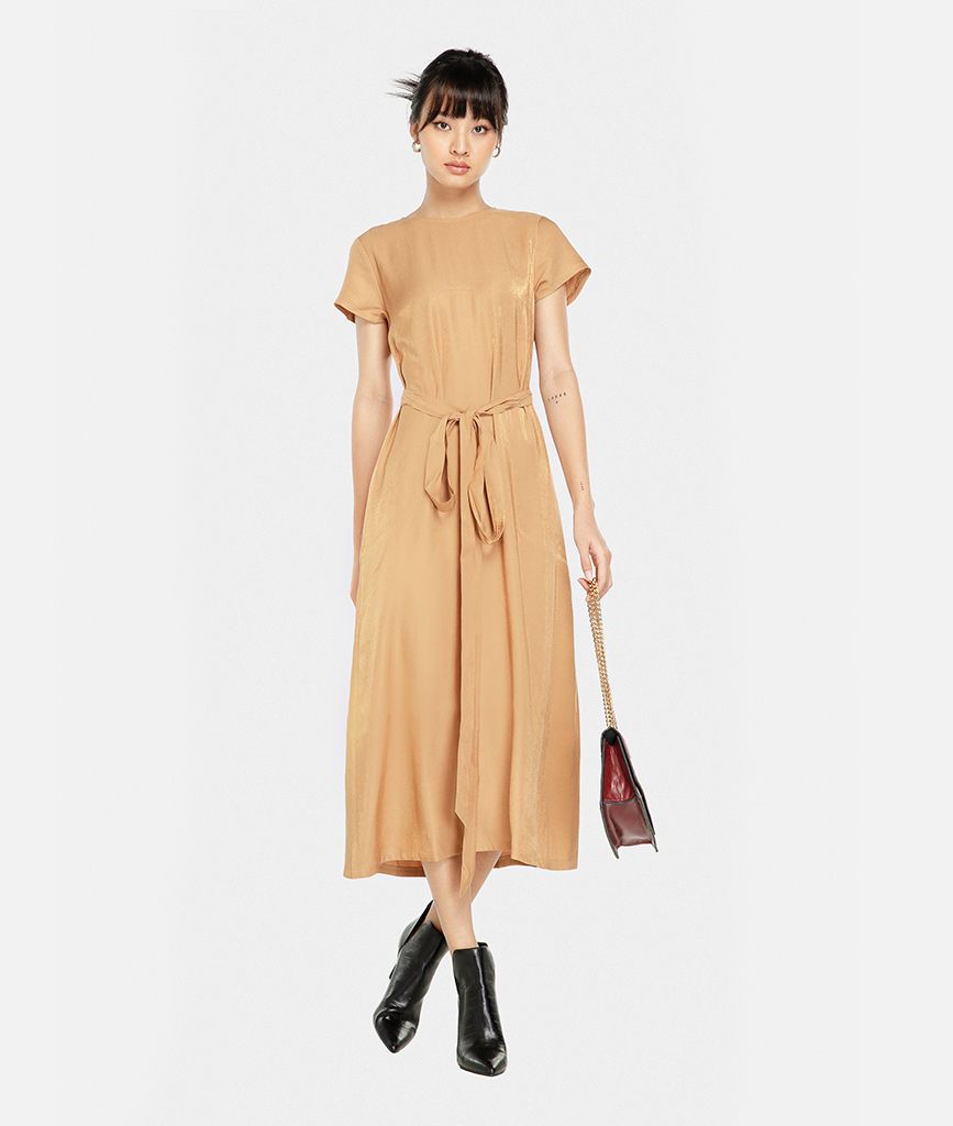 Đầm midi tay liền