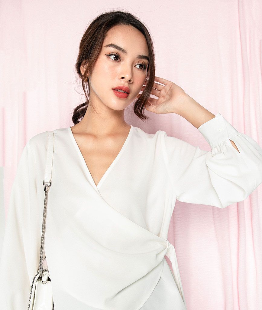 Áo kiểu cổ tim vạt đắp