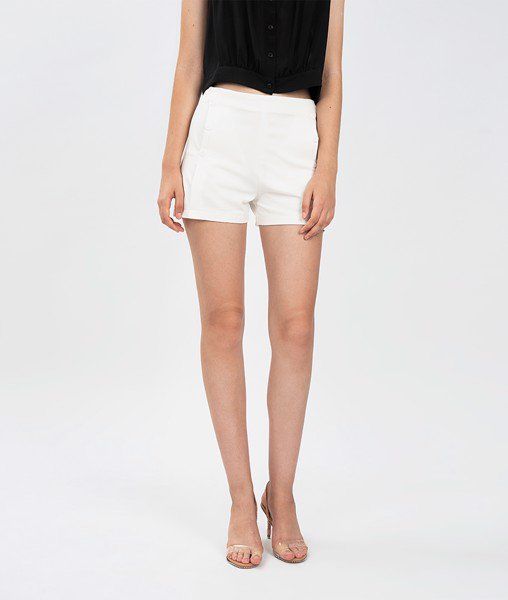 Quần Shorts Ống Đứng 6 Nút