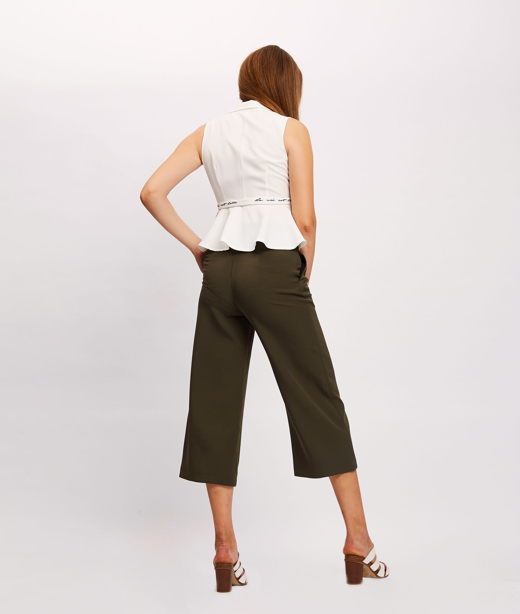 Quần Culottes Nút Vàng