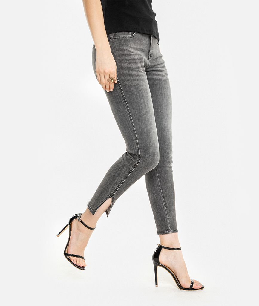 Quần kaki jean basic xẻ lai