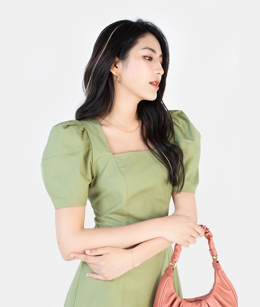 ĐẦM MINI TAY PHỒNG CỔ VUÔNG