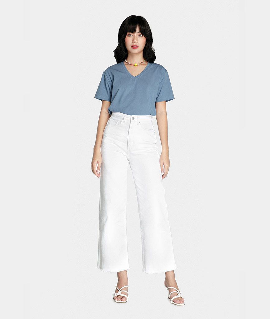 Áo thun form rộng cổ tim