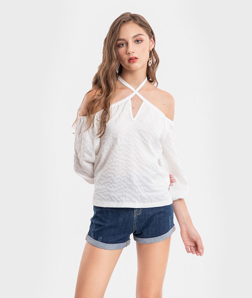 Quần short kaki xắn lai