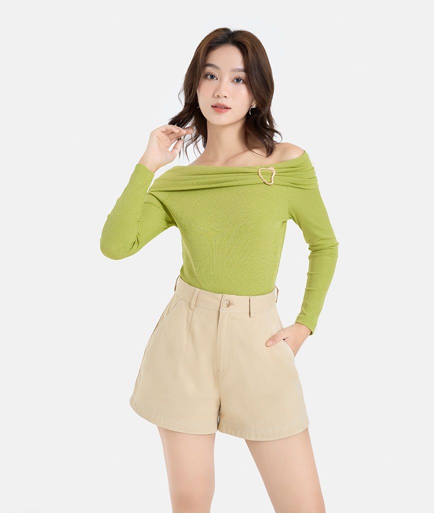 Áo thun gân offshoulder gắn khoen