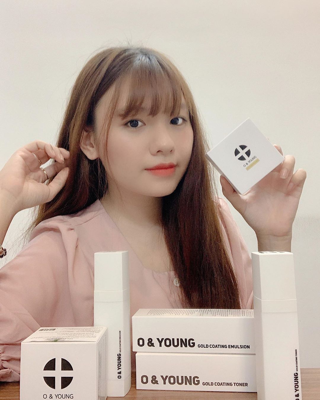 O & YOUNG GOLD COATING TONER - Nước hoa hồng tinh chất vàng