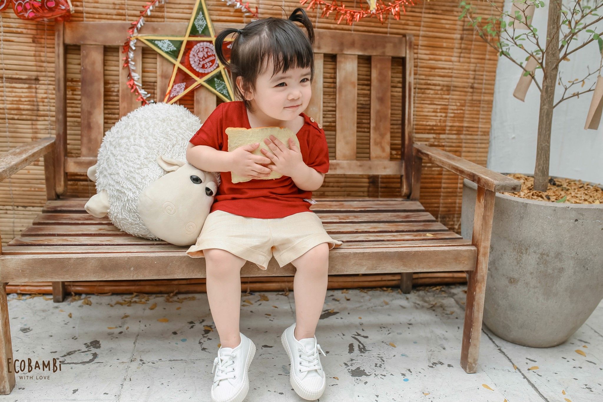Quần shorts linen bé gái