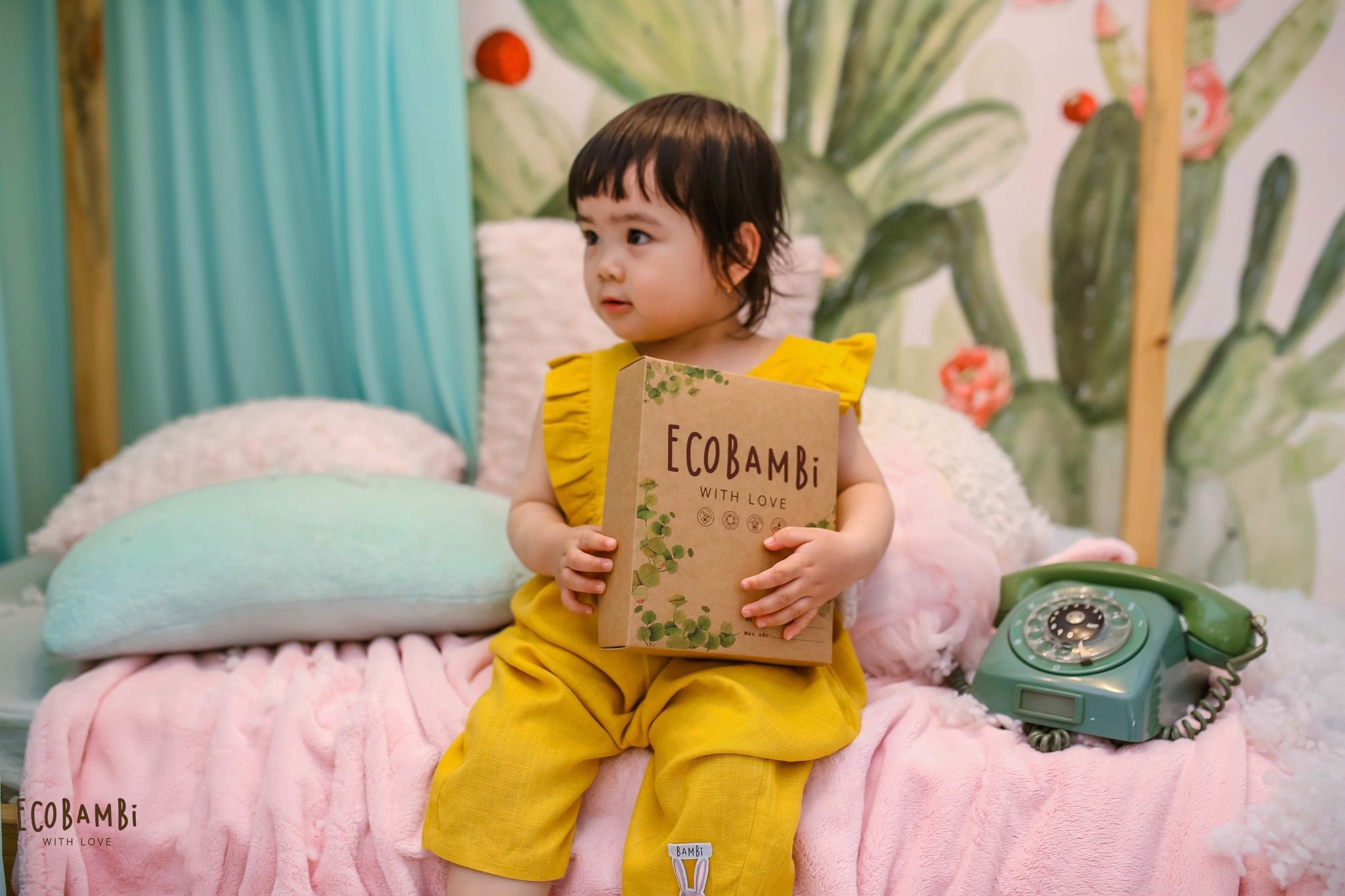 Jumpsuit linen bé gái