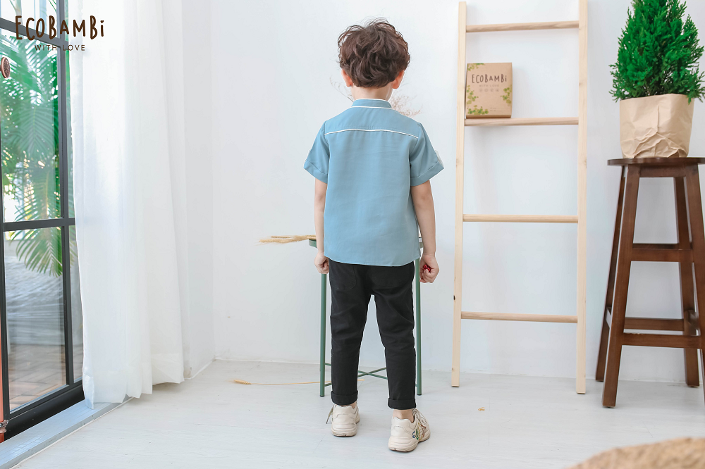 Áo sơ mi bé trai tay ngắn cổ trụ tencel