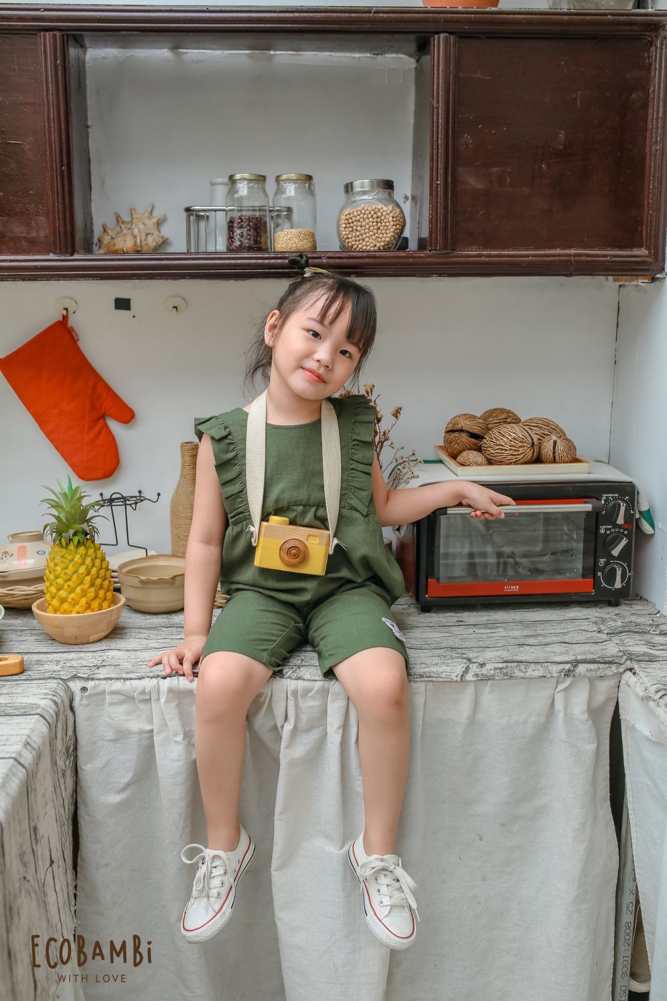 Jumpsuit linen bé gái