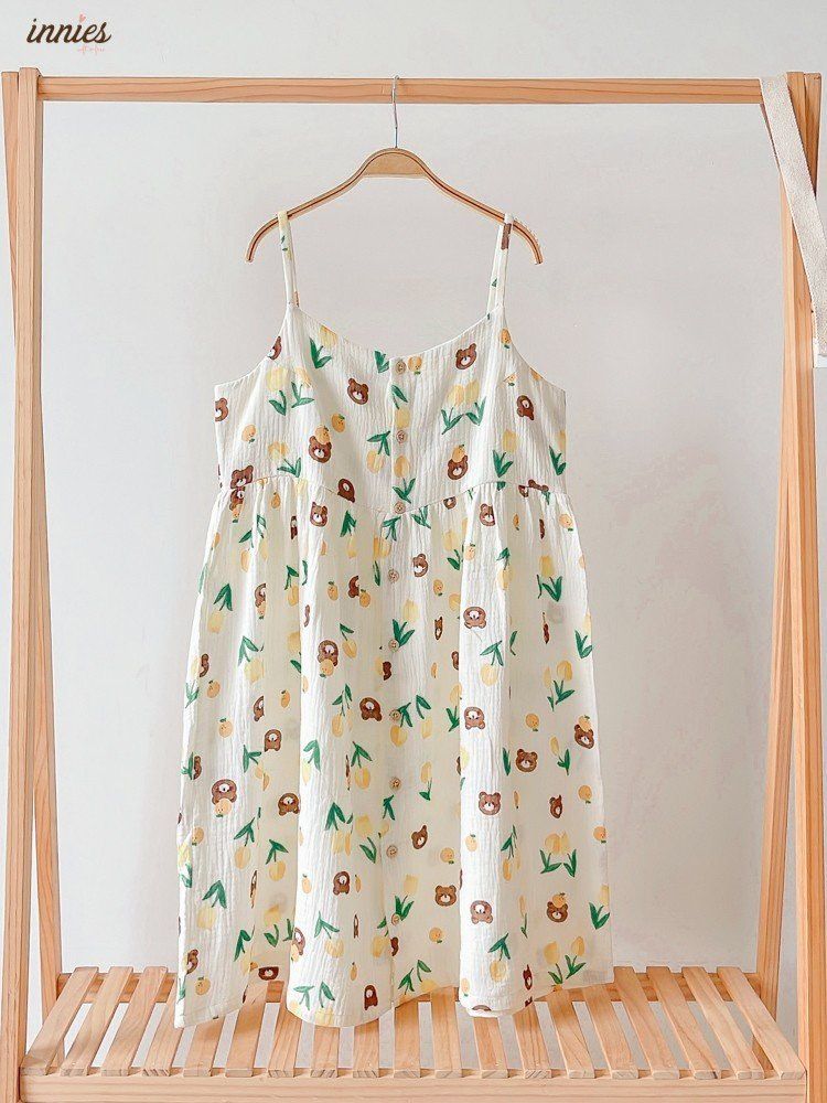 Đầm 2 dây cotton muslin, nút cài giữa, dáng xoè đáng yêu mặc nhà cho nữ Innies - IN-23DAMNU002 - 8935334000919