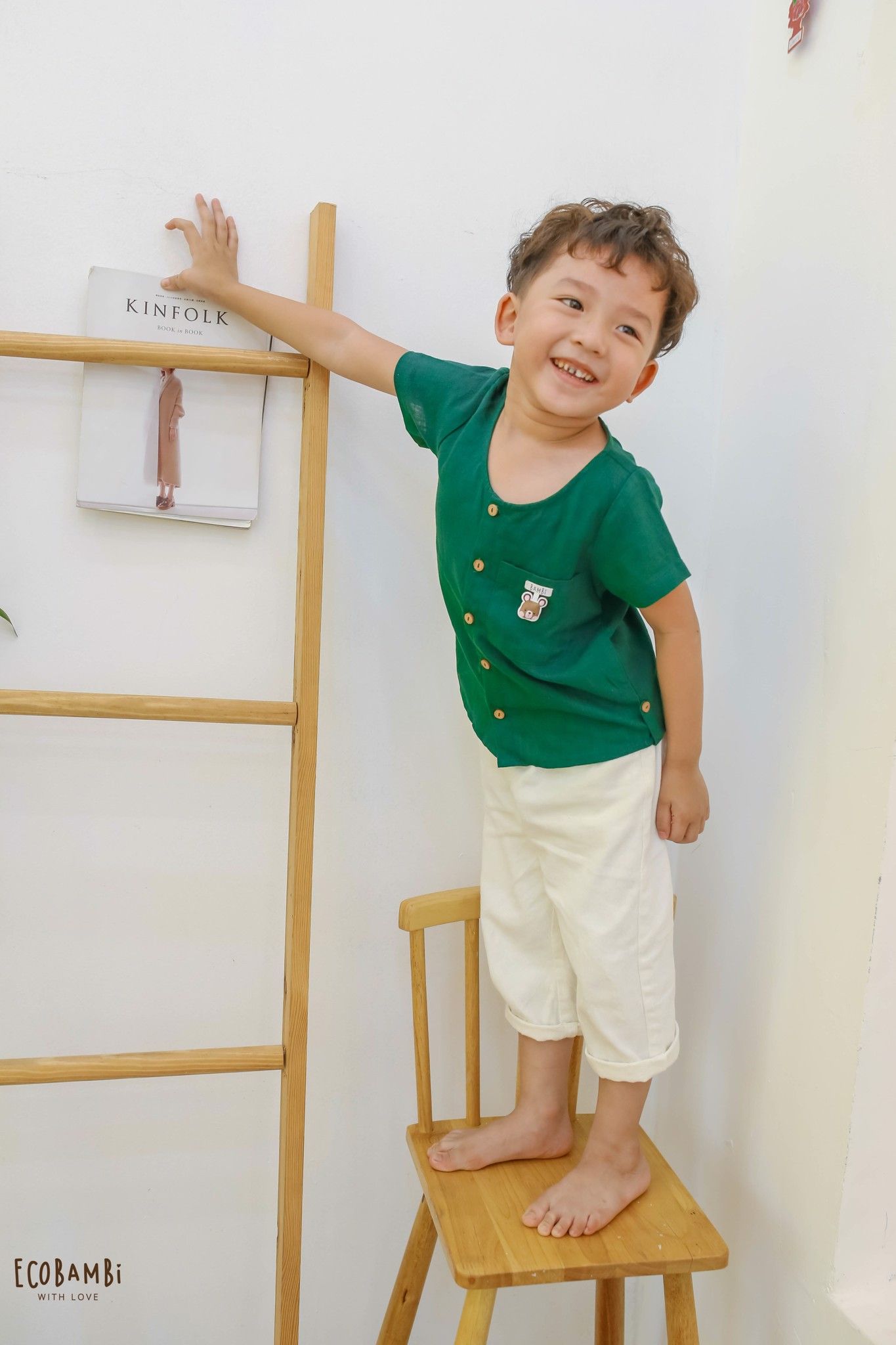 Áo sơ mi tay ngắn cổ tròn linen bé trai