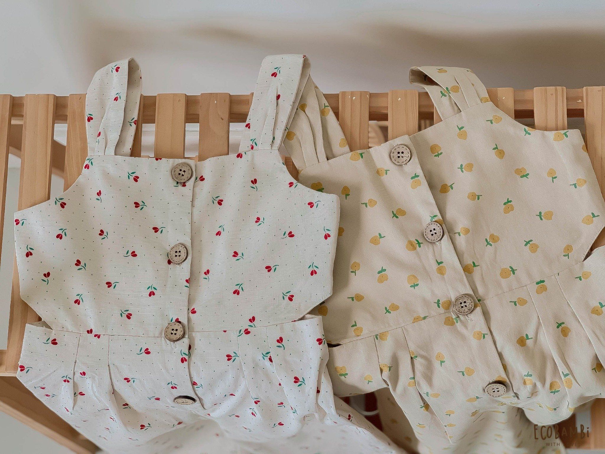 Jumpsuit khoét eo bé gái Cotton Linen