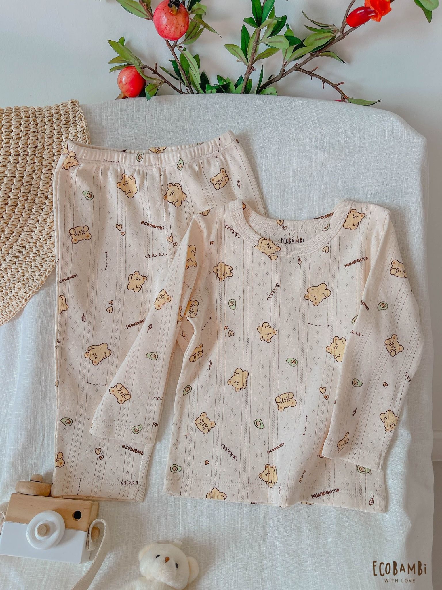 Bộ thun thông hơi cotton DÀI TAY cho bé, phong cách Hàn Quốc kiểu dệt Jacquard in hoạ tiết Ecobambi - 8935334000674