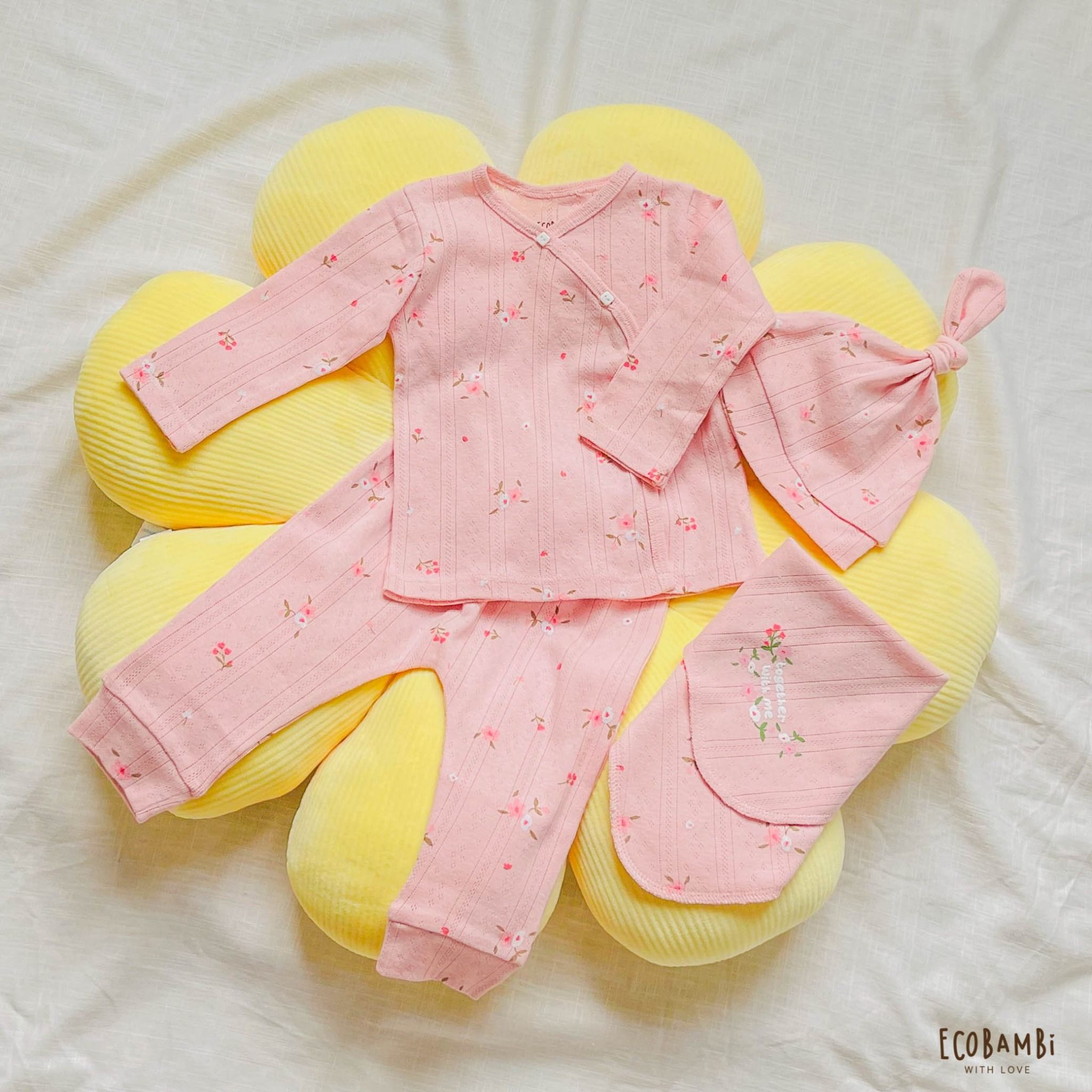 NEWBORN - Combo bộ thun cotton CÀI CHÉO, DÀI TAY và NÓN dành cho trẻ sơ sinh, kiểu dệt Jacquard in hoạ tiết Ecobambi