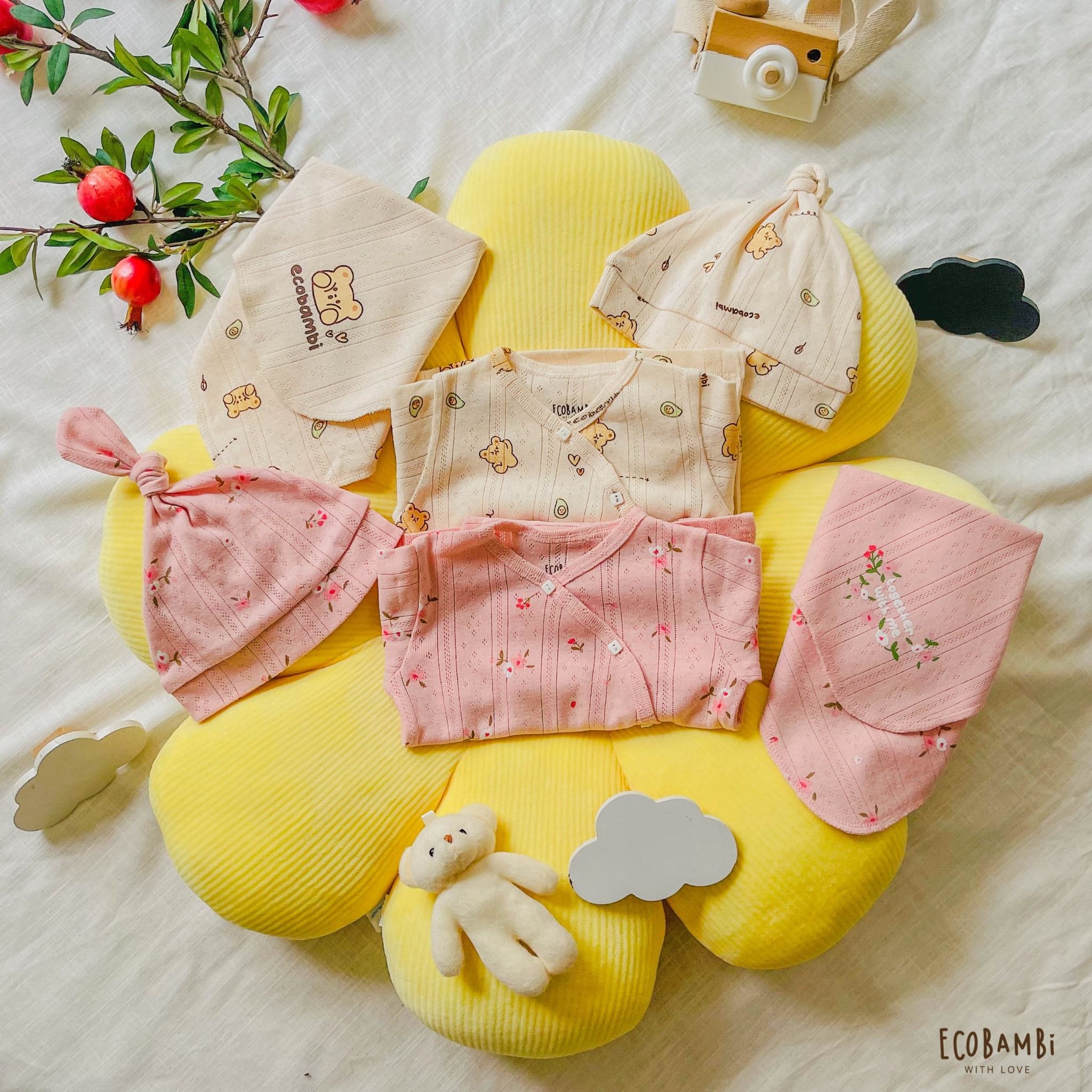 NEWBORN - Combo bộ thun cotton CÀI CHÉO, DÀI TAY và NÓN dành cho trẻ sơ sinh, kiểu dệt Jacquard in hoạ tiết Ecobambi