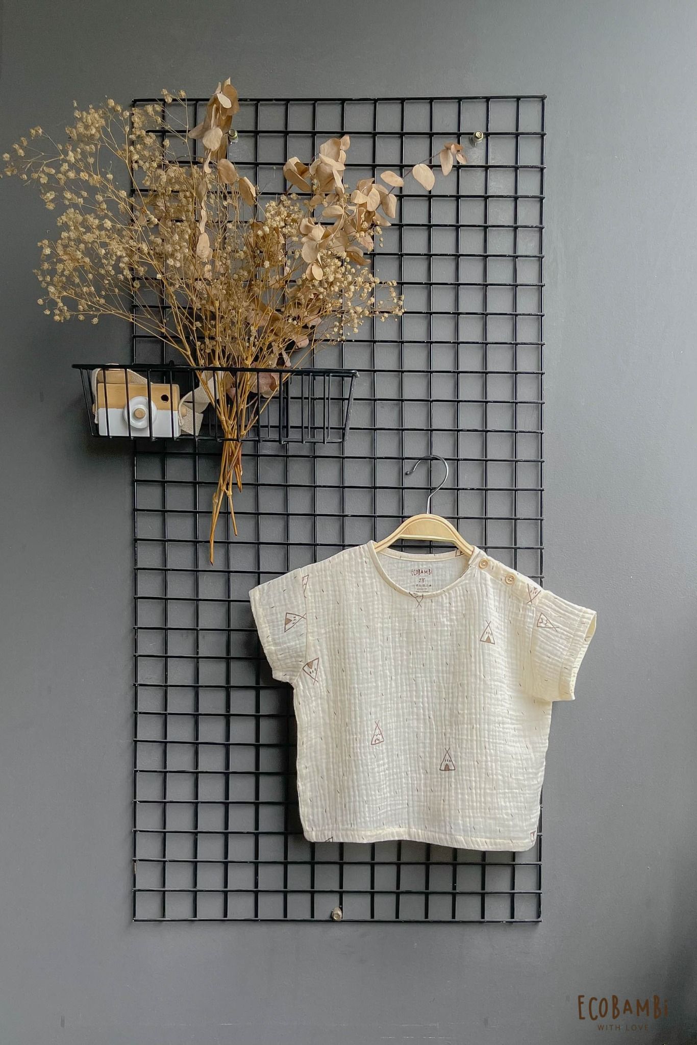 Áo UNISEX cotton Muslin TAY NGẮN phong cách Hàn Quốc năng động in hoạ tiết cho bé