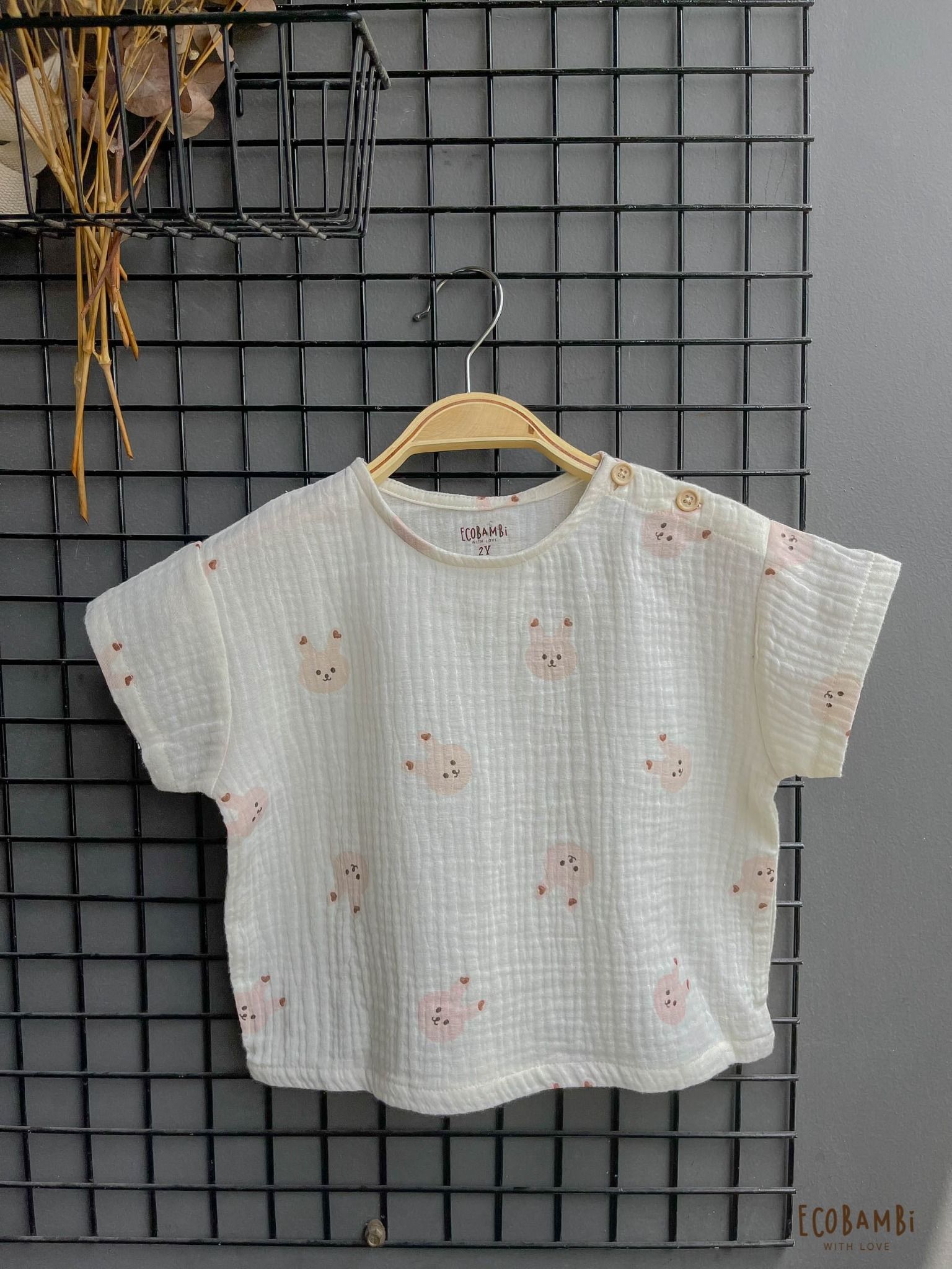 Áo UNISEX cotton Muslin TAY NGẮN phong cách Hàn Quốc năng động in hoạ tiết cho bé