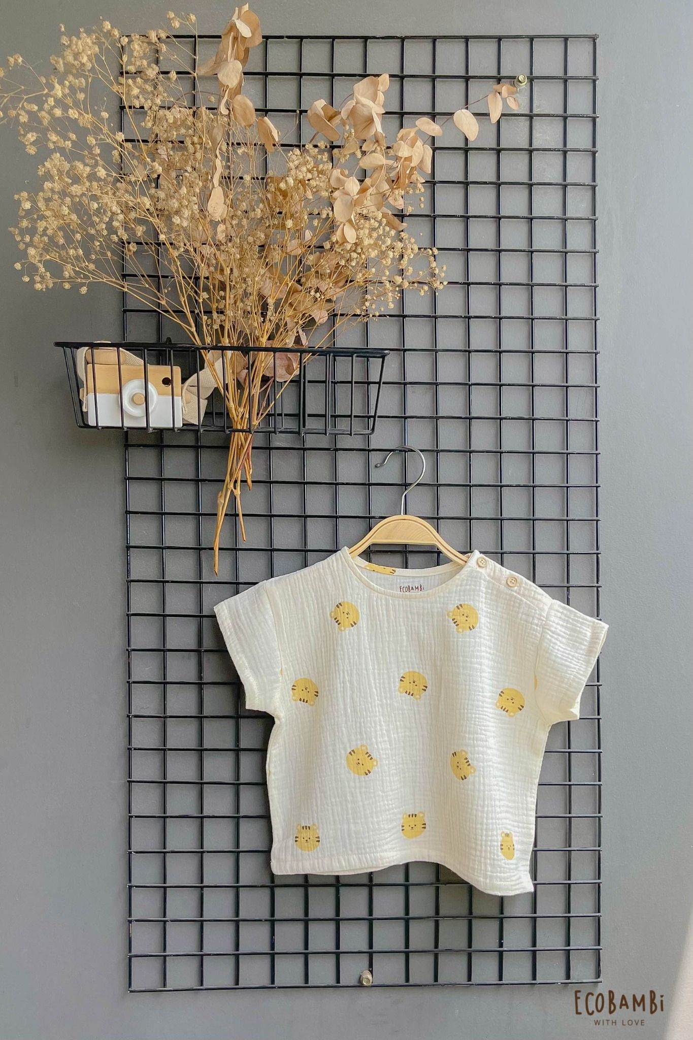 Áo UNISEX cotton Muslin TAY NGẮN phong cách Hàn Quốc năng động in hoạ tiết cho bé