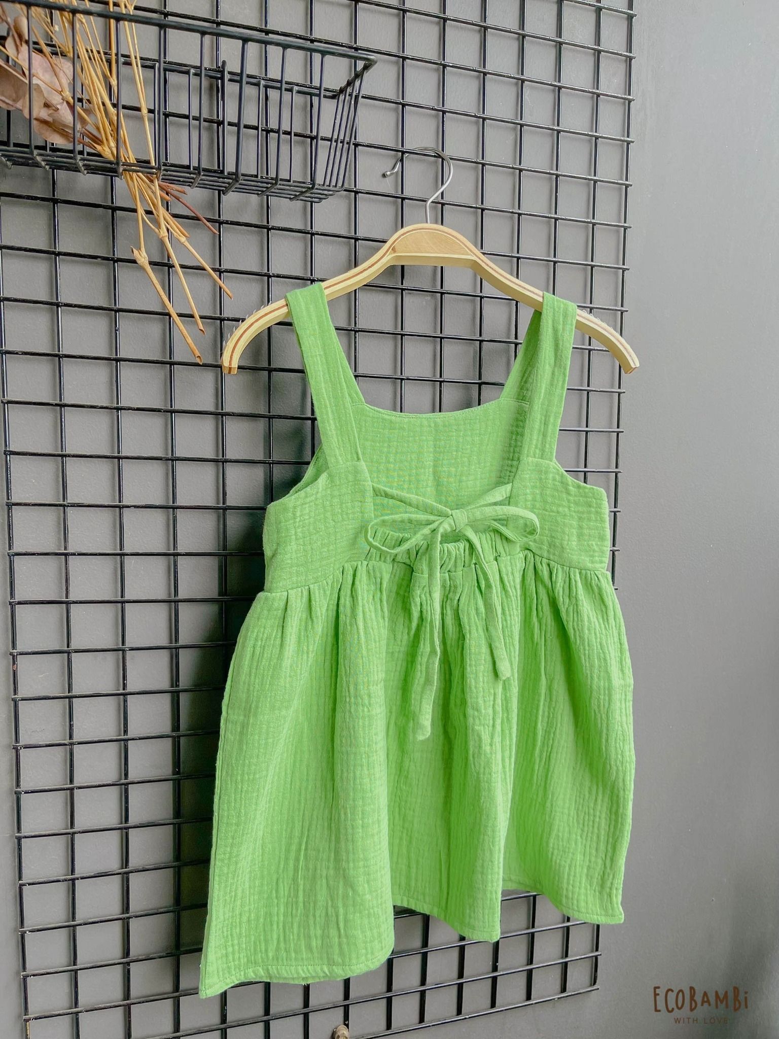 Đầm CÔNG CHÚA dáng xoè babydoll hai dây cotton muslin hoạ tiết dành cho bé gái - Ecobambi