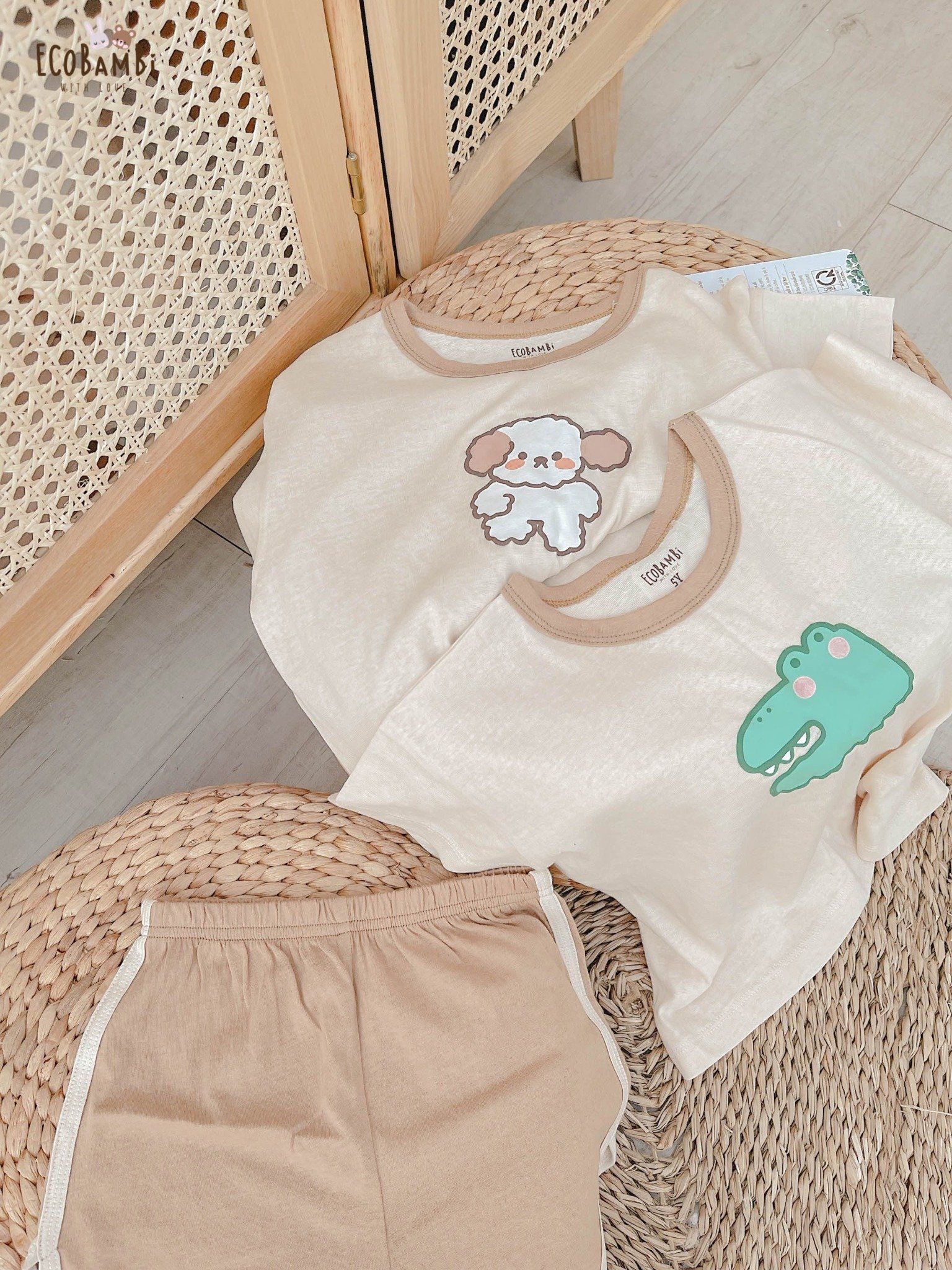 Bộ UNISEX QUẦN SHORT thun cotton Heather phong cách Hàn Quốc in hoạ tiết nổi dễ thương cho bé ECOBAMBI - 8935334000797