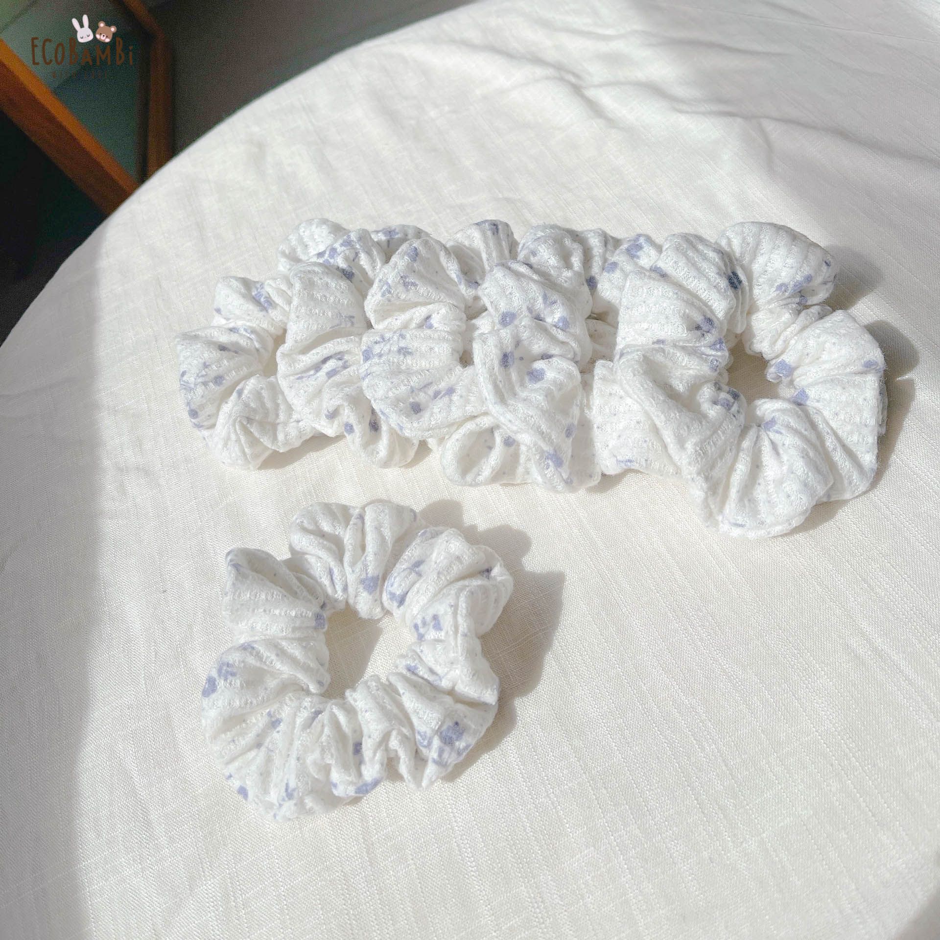 Scrunchies cotton thêu hoạ tiết - bản to