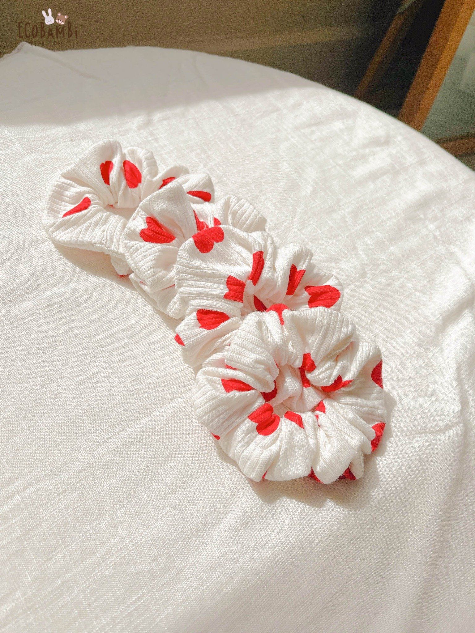 Scrunchies cotton thêu hoạ tiết - bản to