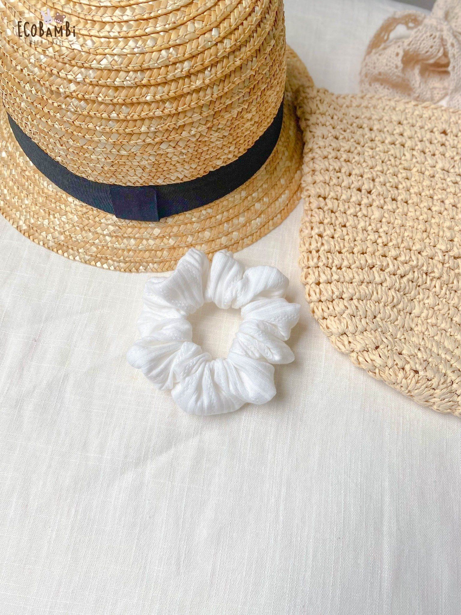 Scrunchies cotton thêu hoạ tiết - bản to
