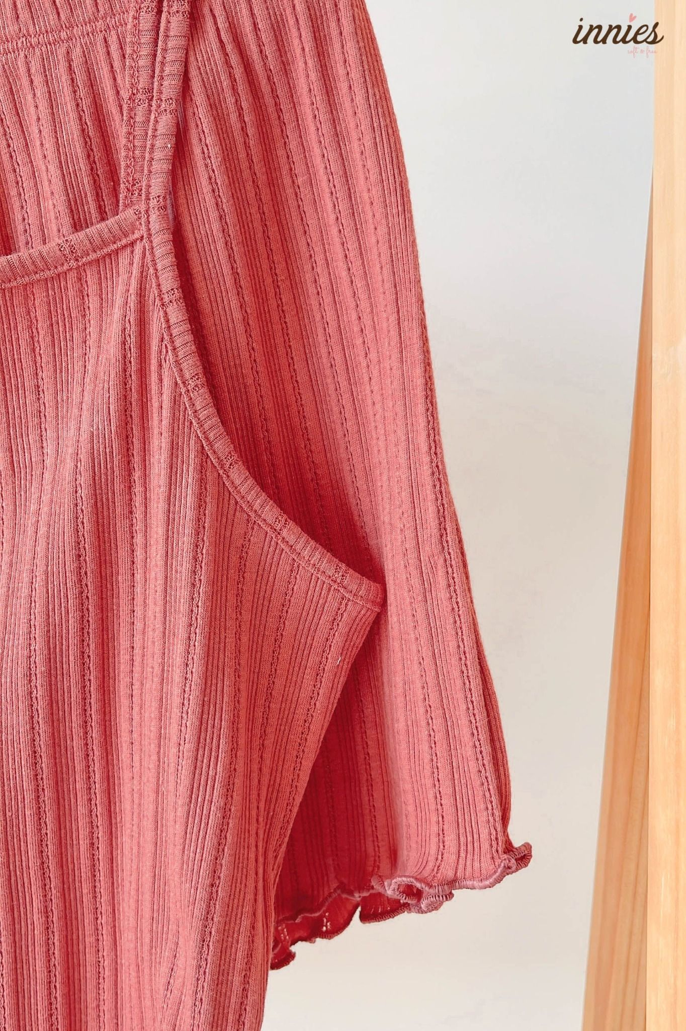 Bộ 2 dây cho nữ mặc nhà cao cấp in hoa nhí dễ thương, chất vải thun rib cotton co giãn và đàn hồi tốt Innies - IN-23BONU004