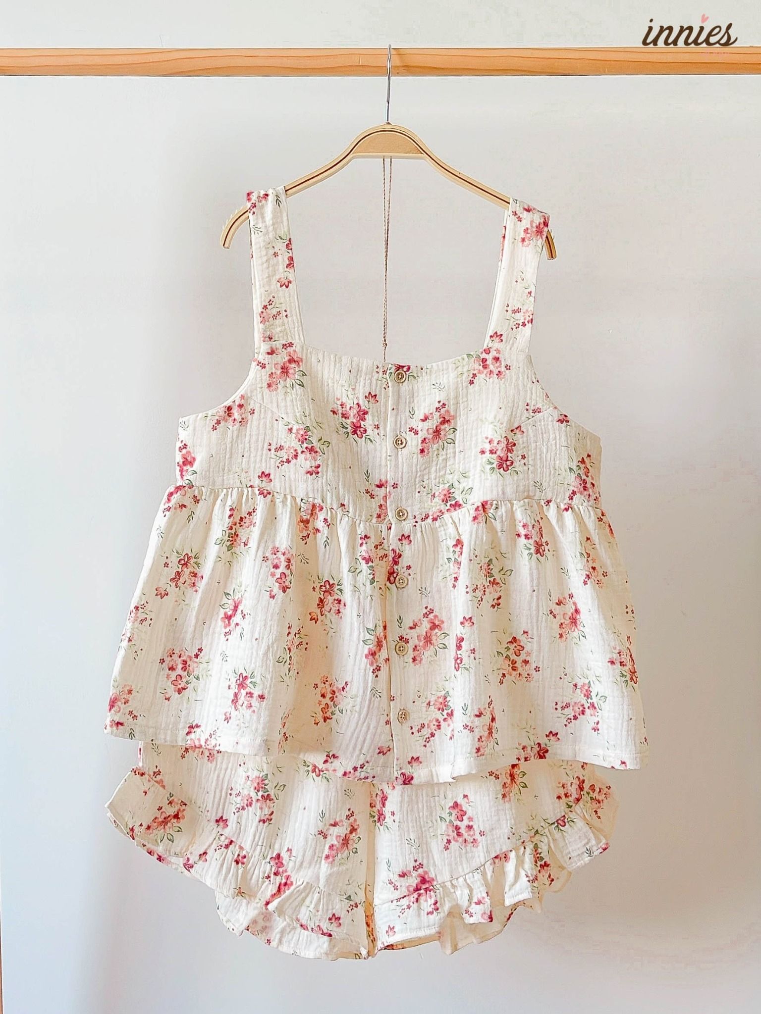 Bộ cotton muslin sát nách nút cài giữa - quần shorts bèo mặc nhà nữ Innies - IN-23BONU001 - 8935334000926