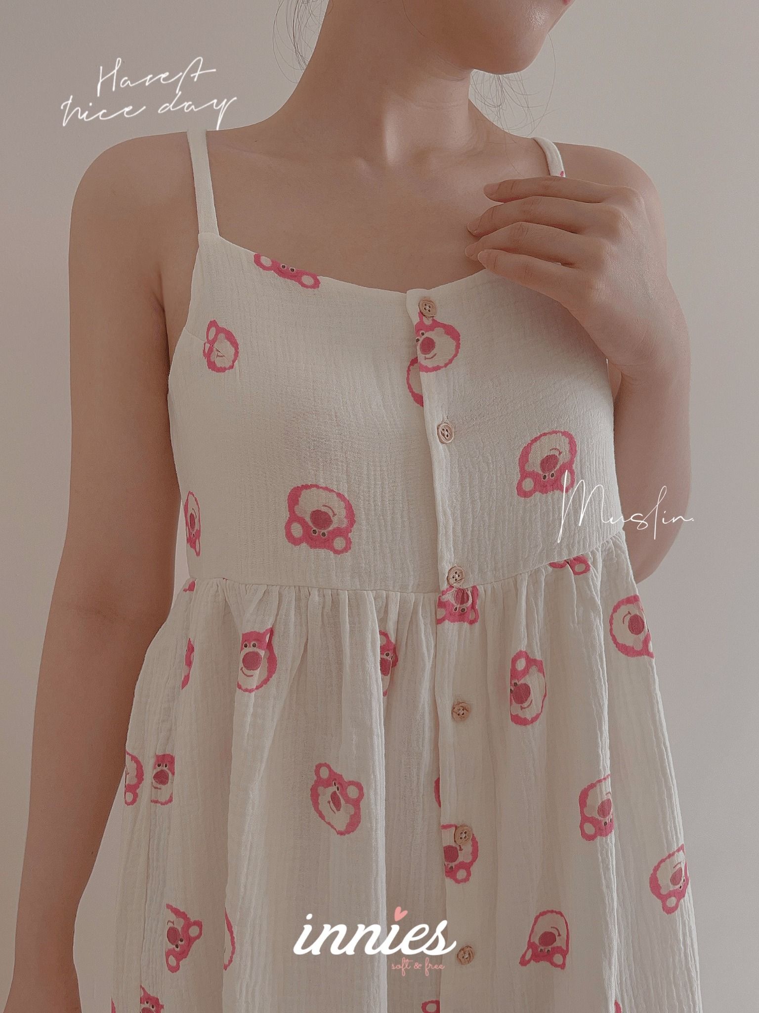 Đầm 2 dây cotton muslin, nút cài giữa, dáng xoè đáng yêu mặc nhà cho nữ Innies - IN-23DAMNU002 - 8935334000919