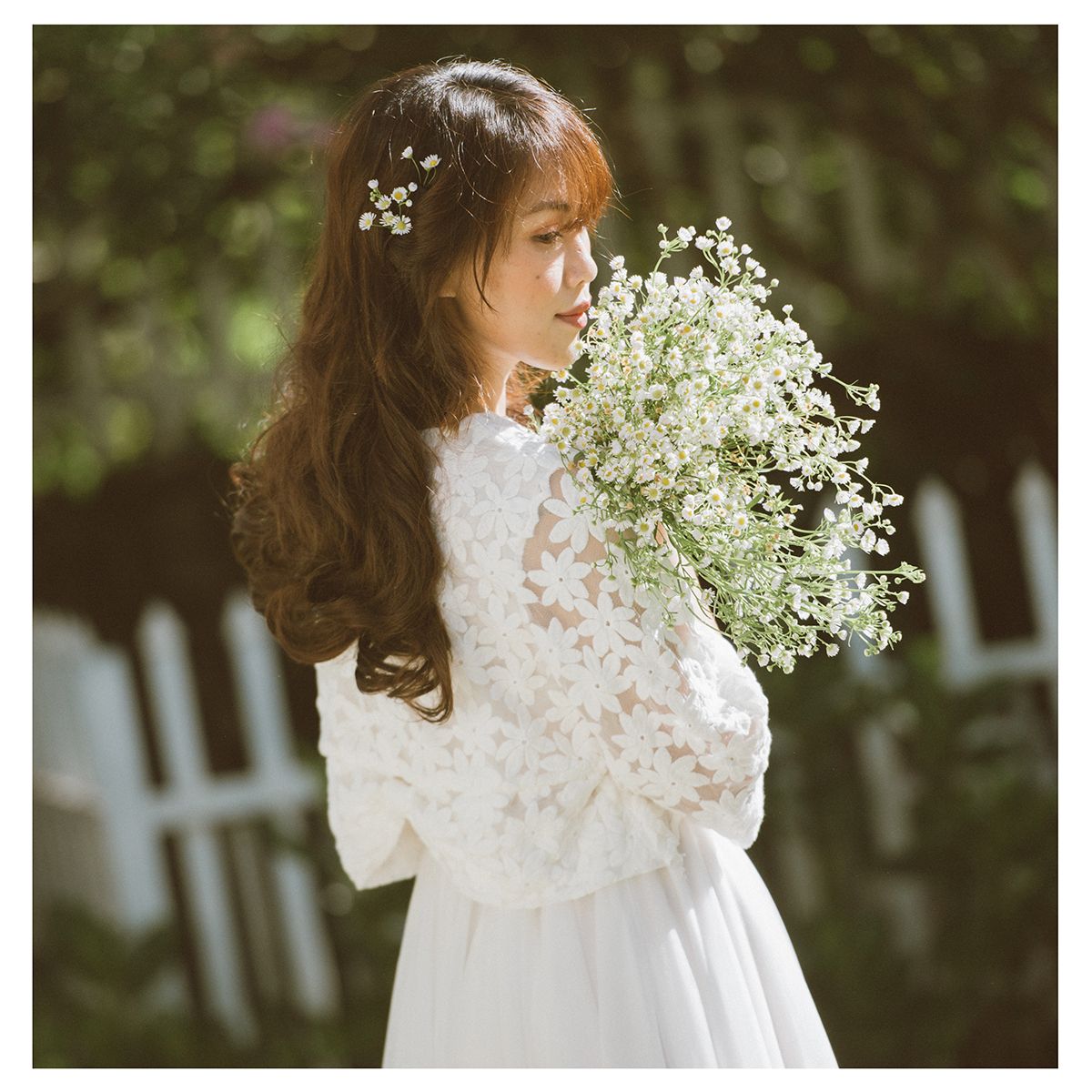 Daisy - Váy Ren Áo Rời