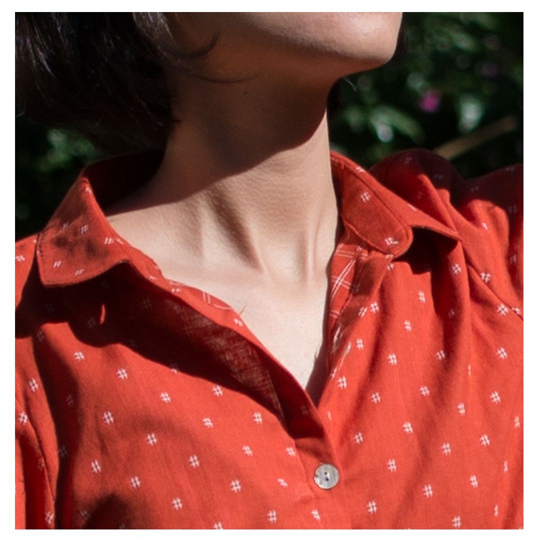 puff-sleeve shirt in orange with hash