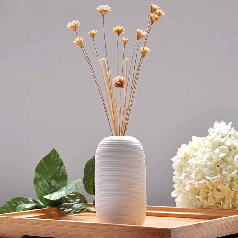 Khuếch tán tinh dầu Reed (lọ gốm)