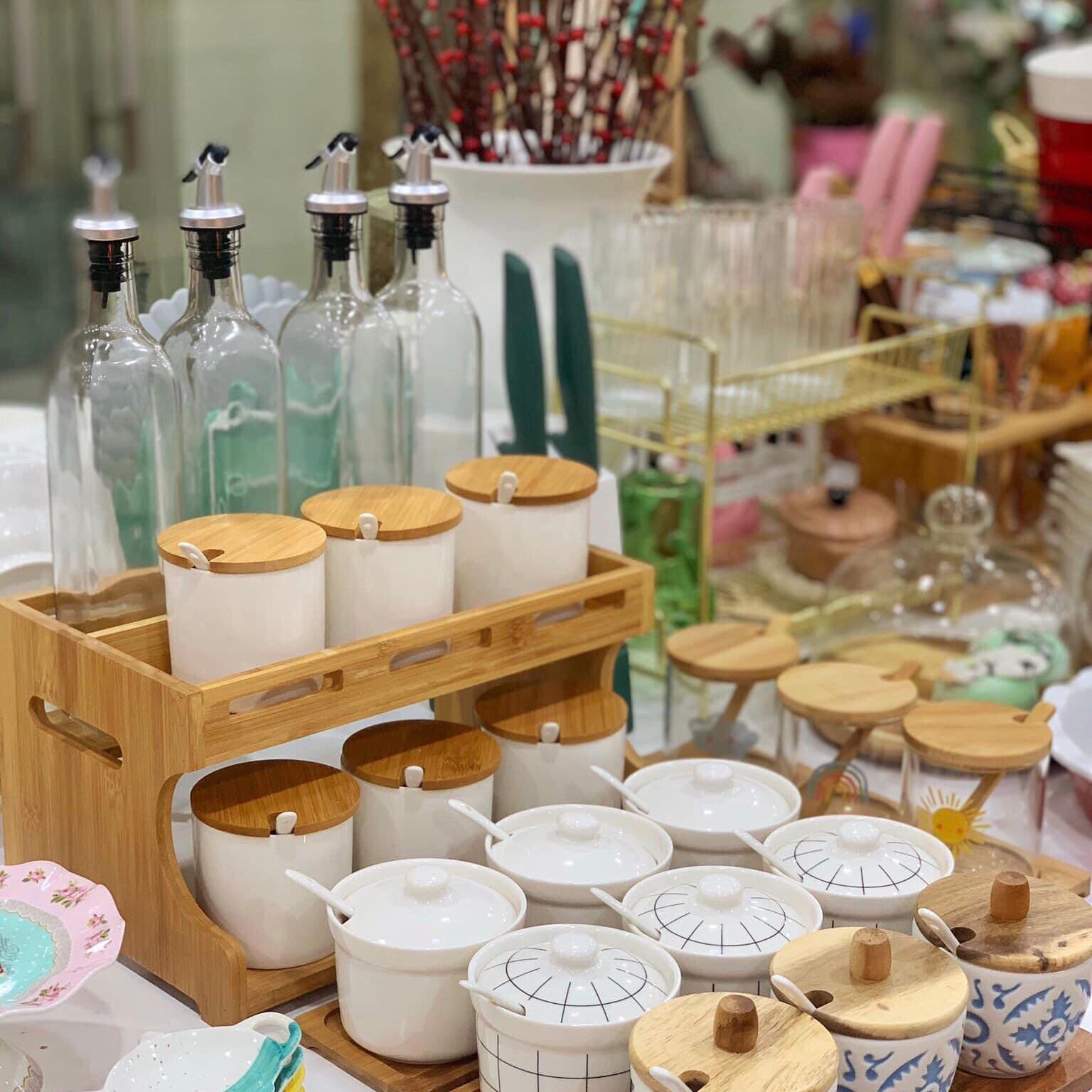 Kệ Bếp Gia Vị (4 chai, 6 hũ)