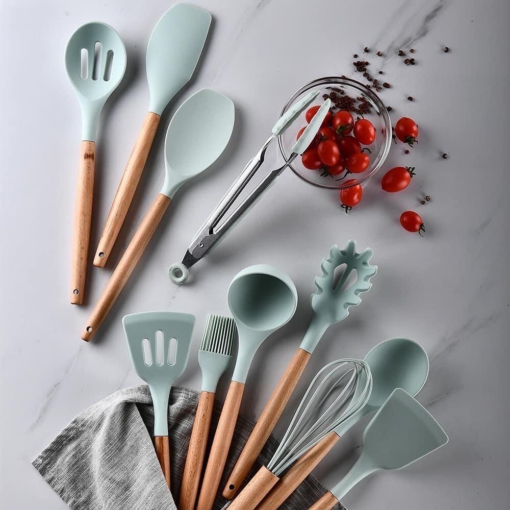 Set Làm Bếp Silicon (kèm ống cắm)