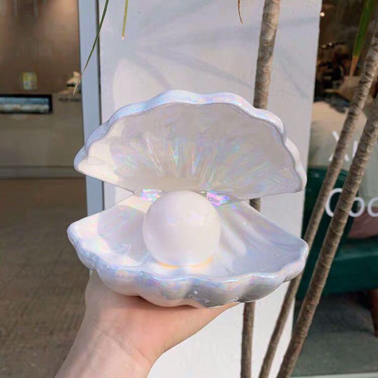 Đèn Ngọc Trai