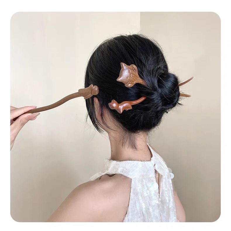 Trâm Cài Tóc Gỗ Khắc