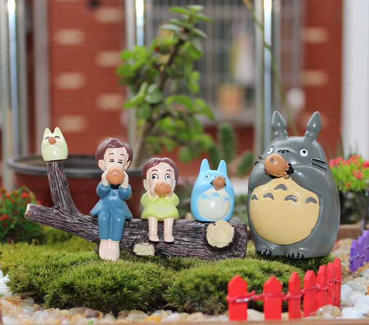 Tượng Nhỏ Ghibli