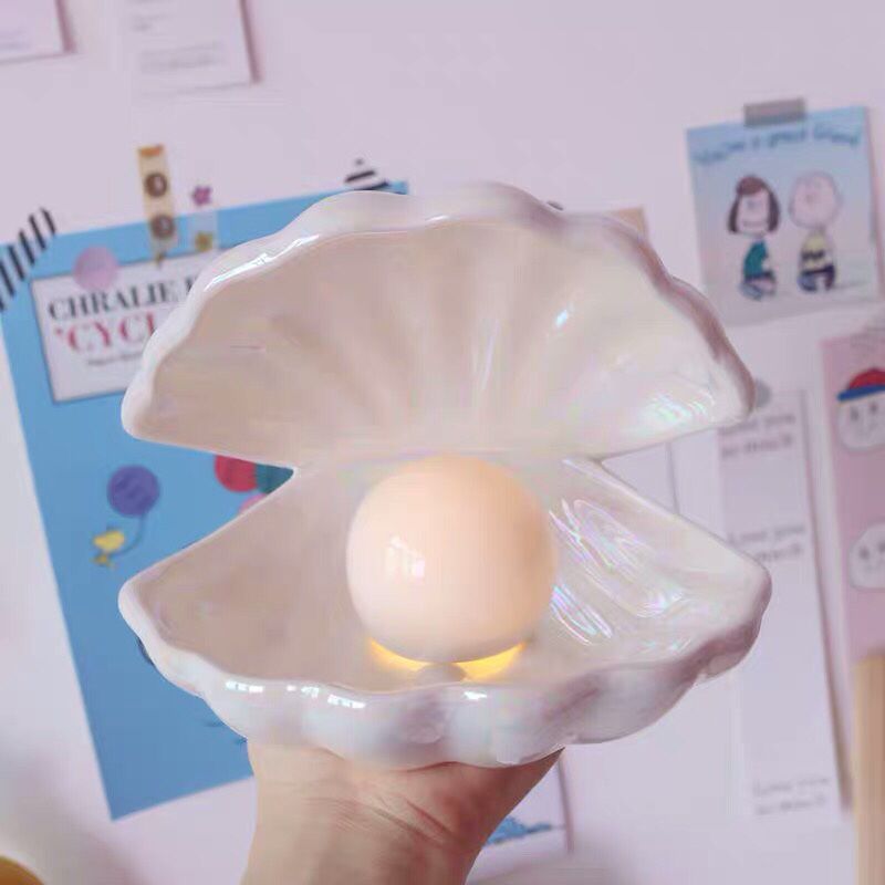 Đèn Ngọc Trai