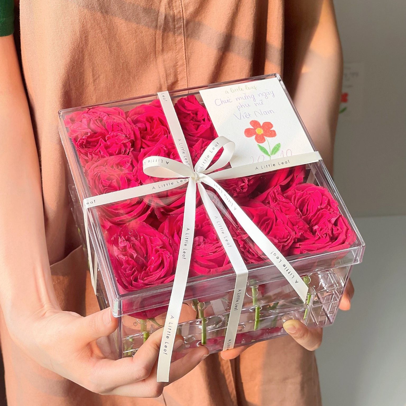 Hộp Cắm Hoa Pha Lê