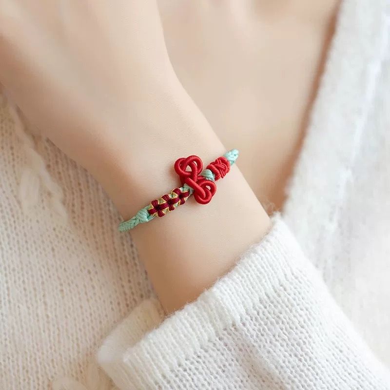 Vòng Tay Nút Thắt Cá Koi