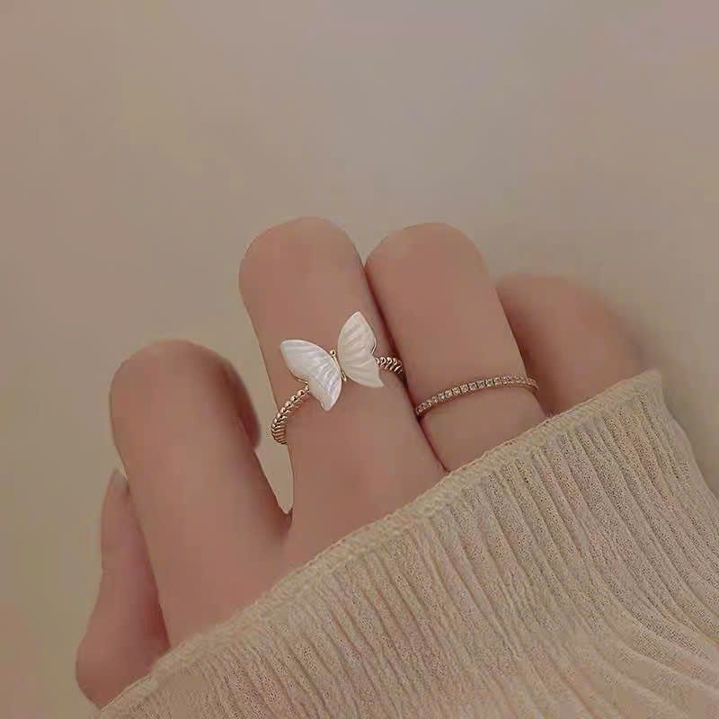 Nhẫn Butterfly Charming