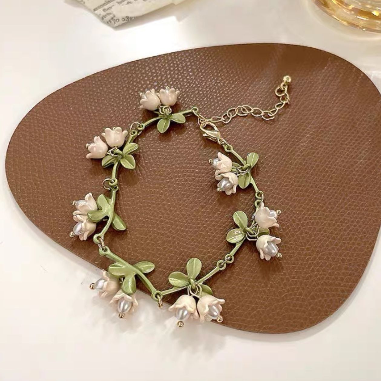 Vòng Tay Lily Of The Valley