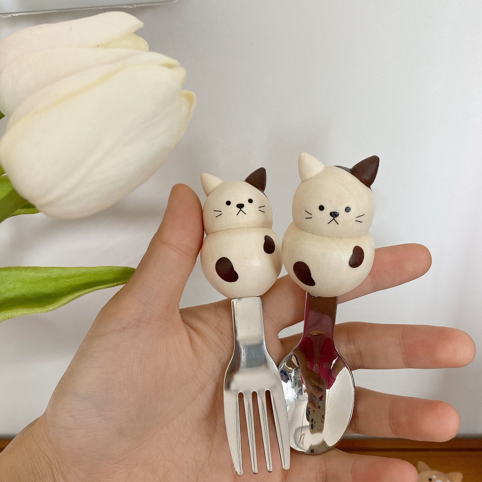 Set Thìa, Dĩa Hoạt Hình