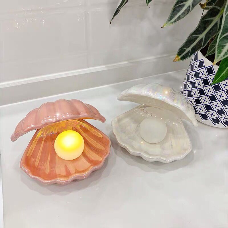 Đèn Ngọc Trai