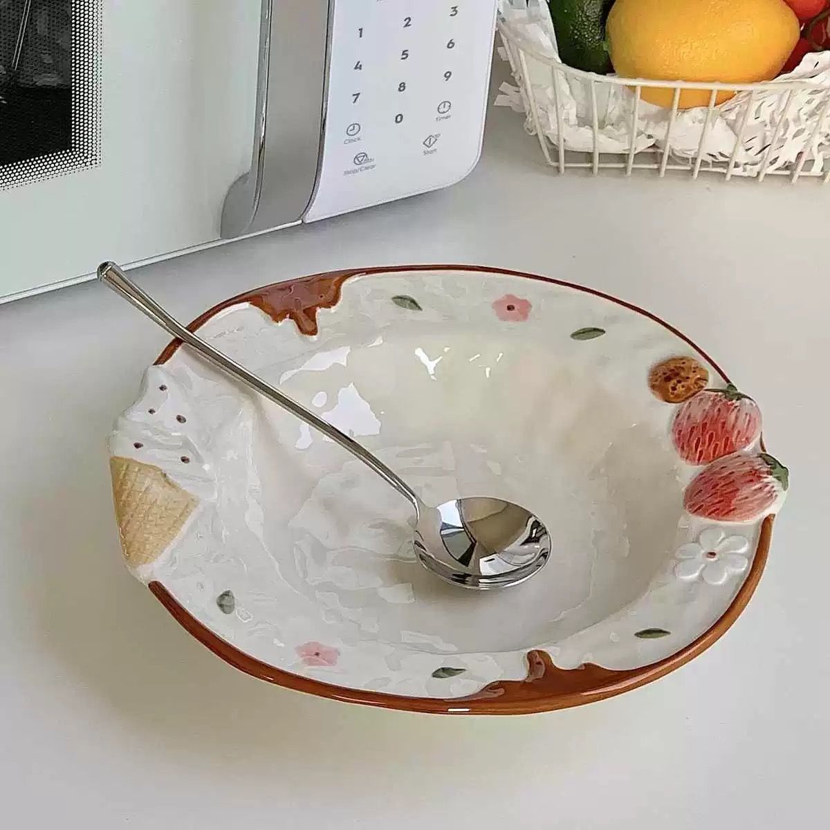 Đĩa Sứ Kem Dâu