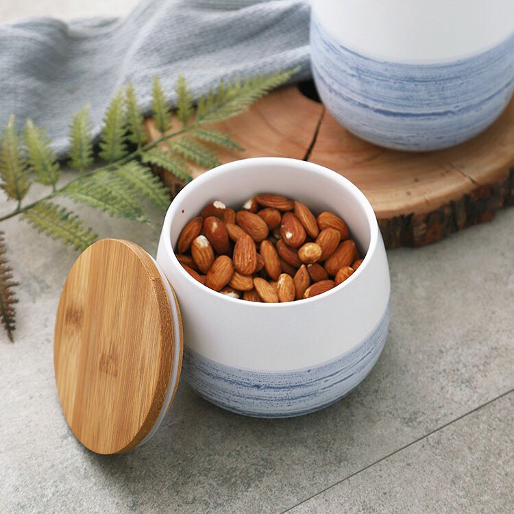 Hũ gốm Nhật nắp tre
