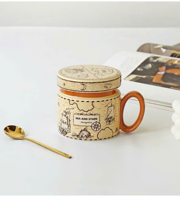 Cốc Gốm Vintage Có Nắp